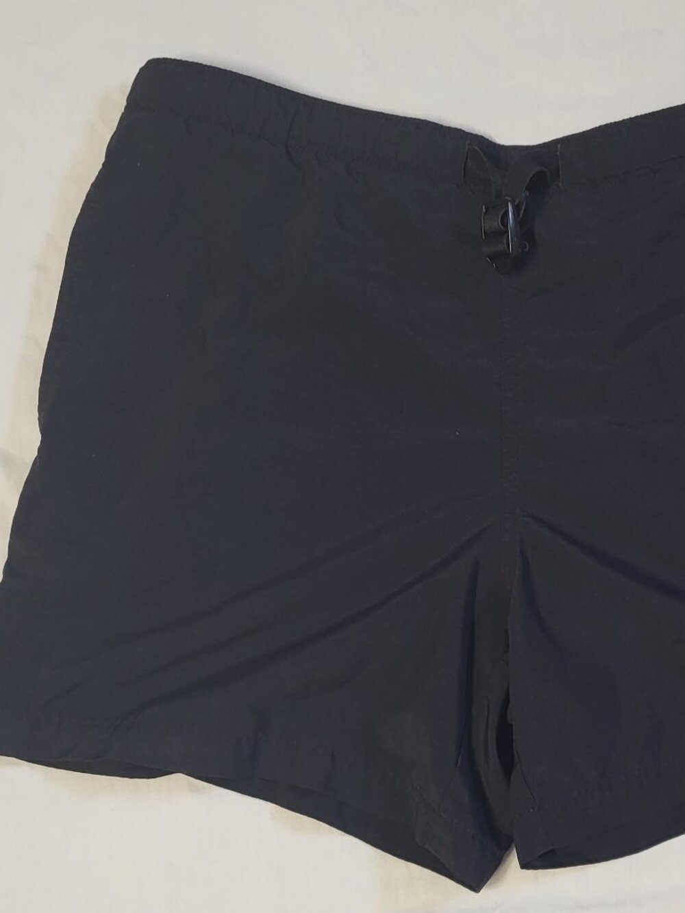 Columbia Shorts Women's Small Black Normcore Minimalist Active Outdoor Classic